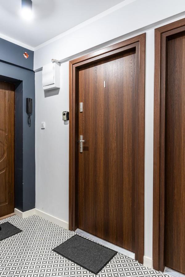 City Center - Studio - Golden Apartments - Ogrodowa Varşova Dış mekan fotoğraf